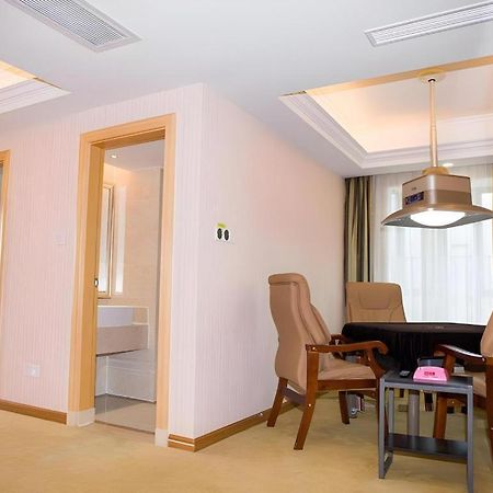 Vienna Classic Hotel Qingyuan Taihe Ancient Cave Scenic Area Exterior foto