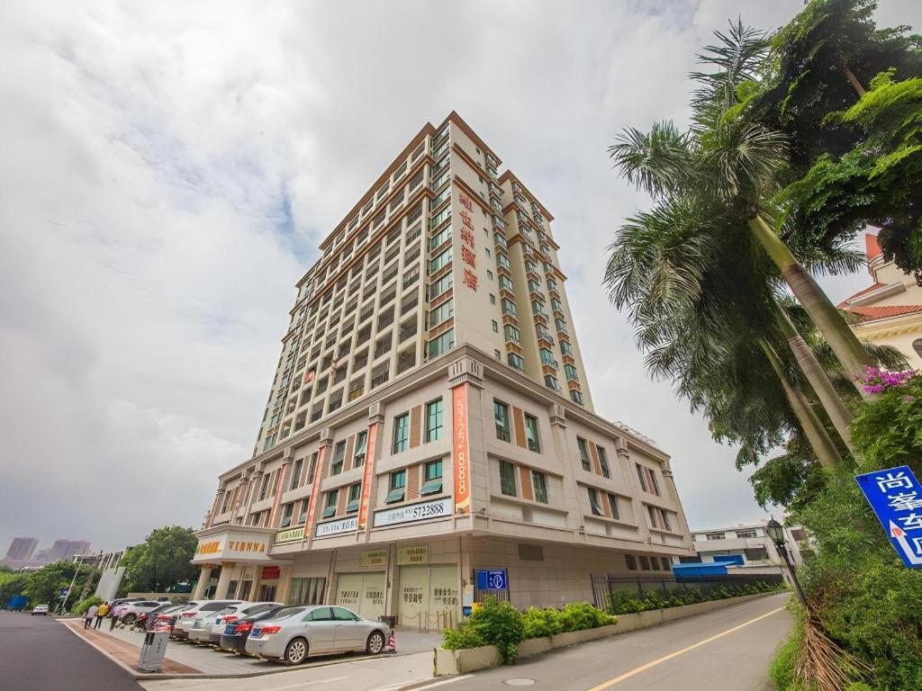 Vienna Classic Hotel Qingyuan Taihe Ancient Cave Scenic Area Exterior foto